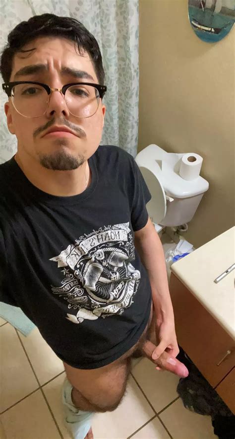 Bored If Anyone Wanna Play League Or Genshin Hehe Nudes Gaymersgonewild NUDE PICS ORG