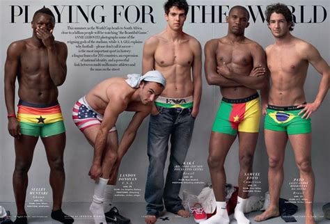 Archive Photos Vanity Fairs Classic Nude Portraits Celebrities Funny Annie Leibovitz