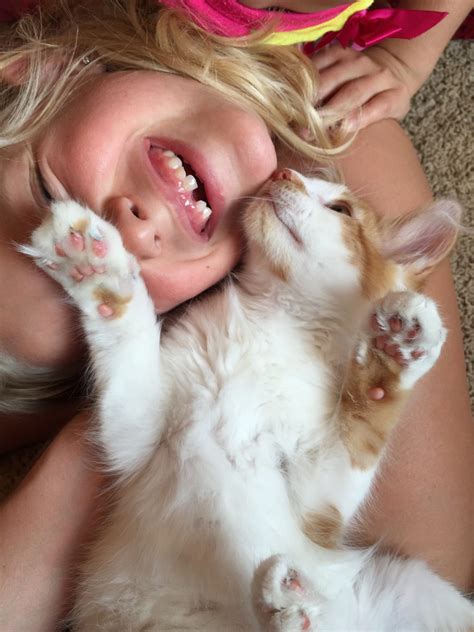 Pets And Children How To Properly Interact With One Another South Des