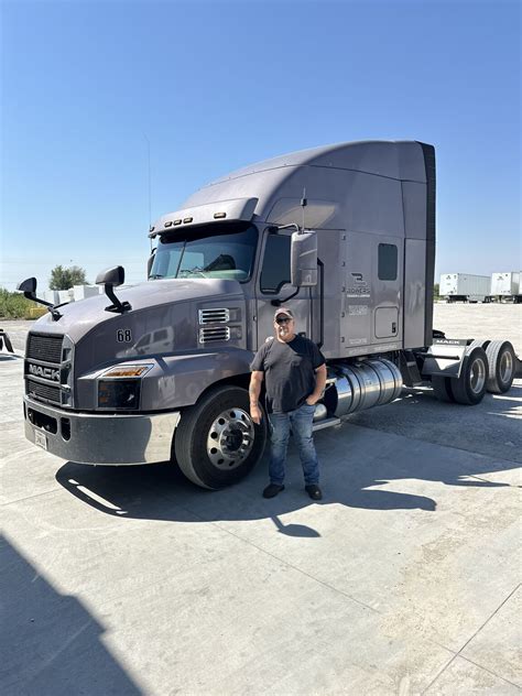Kate Snyder On Linkedin Bowers Trucking And Logistics Augusts Road Dog