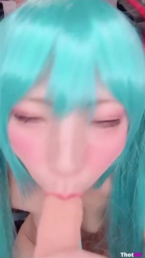 Comonun Dildo Blowjob Ahegao