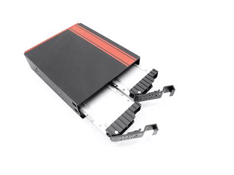 IStarUSA BPU 124DE SS SATA SAS 6Gb S Hot Swap Cage Review