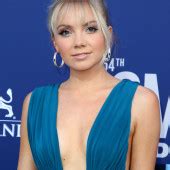 Danielle Bradbery Nude Pictures Onlyfans Leaks Playboy Photos Sex