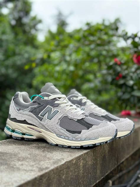 Кроссовки New Balance 2002 - купить с доставкой по выгодным ценам в ...