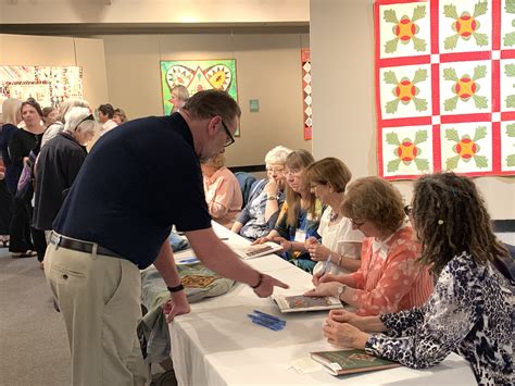 Paducah Quilt Show And National Quilt Museum Quilting With Lori