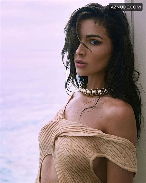 Olivia Culpo Sexy Flaunts Her Hot Body In Bikinis Aznude