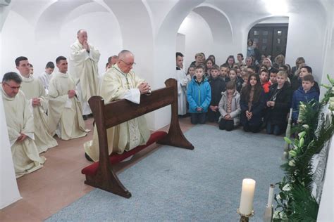 Misa Večere Gospodnje u Požegi IKA