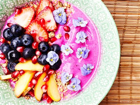 3 Plant-based Breakfast Recipes - Mitzie Mee