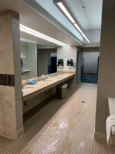 Southwest Ymca Milwaukee Wisconsin Rcommunalshowers
