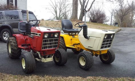 Old Cub Cadet Garden Tractors