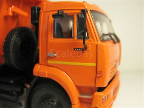 1/43 КамАЗ-6520 самосвал (АвтоИстория - ПАО КамАЗ) | Аукцион масштабных ...