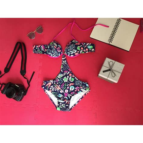 Bộ Bikini Shopee Việt Nam