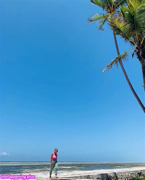 Veronika Ivanova Lubitlafiki M1vanova Nika Vki Nude OnlyFans Photo 25 The Fappening Plus