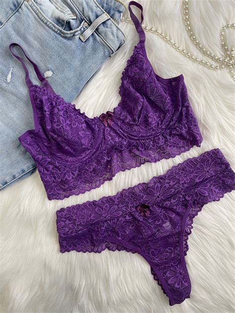 First Class Lingerie Conjunto Rendado Sem Bojo Roxo