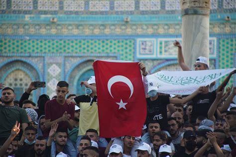 Eid Al Fitr Prayer Held At Masjid Al Aqsa Kimdeyir