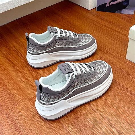 Купить Женские модные кроссовки, уличные противоскользящие кроссовки из ...