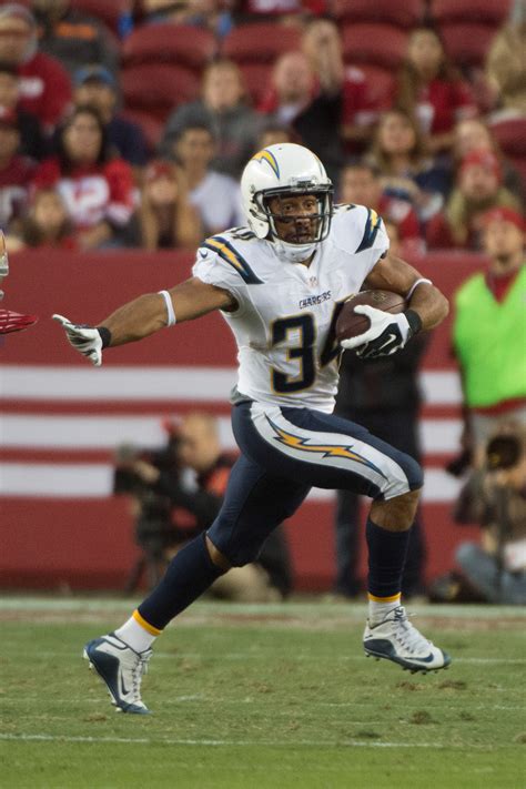 Patriots Release Donald Brown