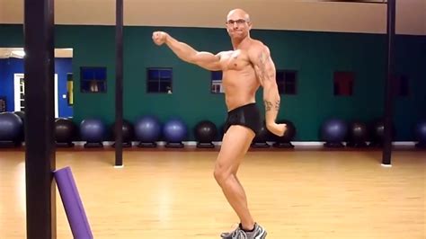 Str8 Fit Massive Flexing Gay Military Man Porn XHamster