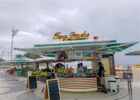 Tipo De Lanchonete Encontrada Na Orla Da Praia - Tá na Praia: 5 quiosques com comidas típicas - Orla Rio