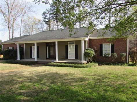 104 Arbor Dr Clinton Ms 39056 See Est Value Schools And More