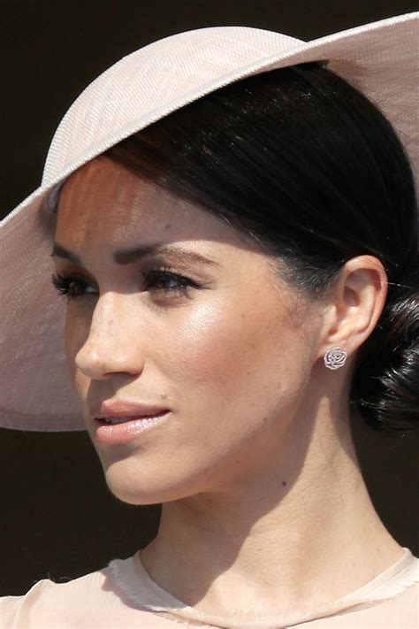 Meghan Markle’s Jewelry Style - The Duchess of Sussex's Earrings, Rings ...