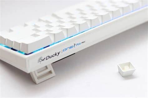 Ducky One 2 Pro Mini Pure White Rgb Led 60 Double Shot Pbt Mechanical