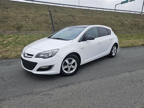 Opel Astra J Benzyna Bogata Wersja Super Stan Inowroc Aw Olx Pl