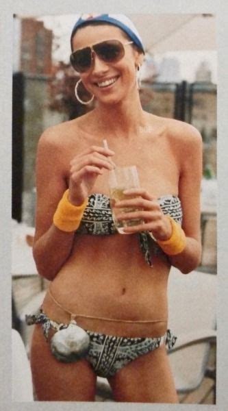 Hot Sexy Diana Gabaldon Bikini Pics