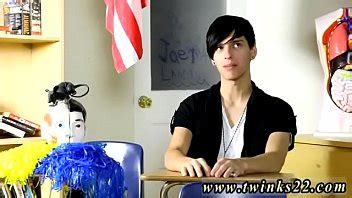 Sweaty Naked Muscular Gay Guy Porn Poor Jae Landen Says He S Never XVIDEOS