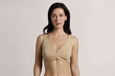 Adaptive Wireless Zip Front Bra Slick Chicks