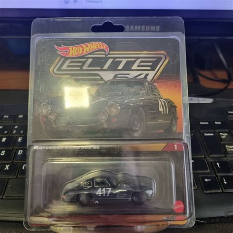 Mercedes Benz 300 SL Hot Wheels Elite 64 Myni