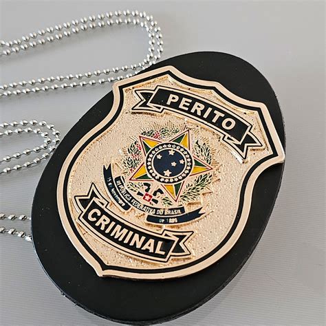 Perito Criminal Tem Distintivo - 10