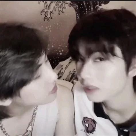 Bl Boy Blboy Gay Coppie Carine Coppie Bacio Anime