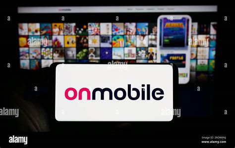 Onmobile Global Hi Res Stock Photography And Images Alamy