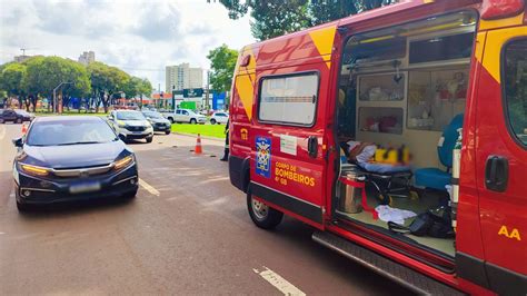 Motociclista Atendido Pelo Siate Ap S Acidente Na Avenida Brasil