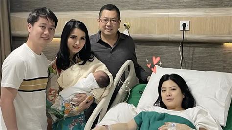 Selamat Valencia Tanoesoedibjo Melahirkan Anak Pertama Orami