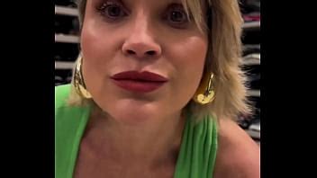 Milf Famosa Gostosa F Alessandra Xnxx