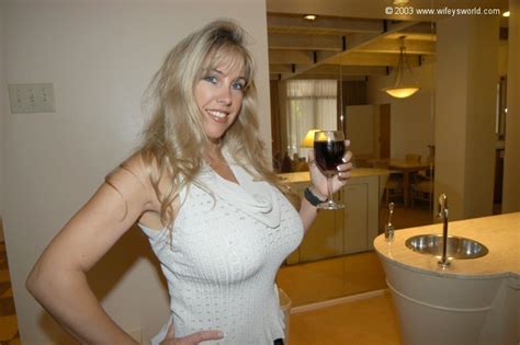 Sandra Otterson 20230714 002318 Porn Pic