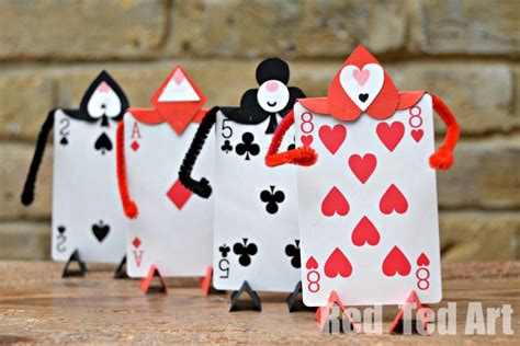 Alice in Wonderland Crafts - Card Soldiers - Red Ted Art - Kids Crafts