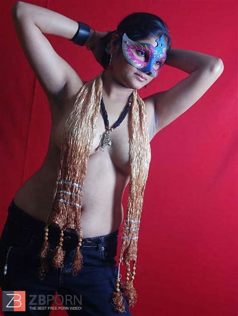 Indian Jaw Dropping Chicks ZB Porn
