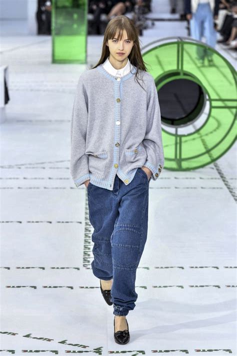 Модные джинсы 2018 | Summer sweaters, Fashion, Cardigans for women