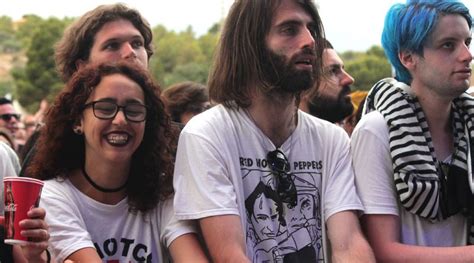 FIB Primeras Filas Ya Copadas Por Fans De Los Red Hot Chili Peppers Muzikalia