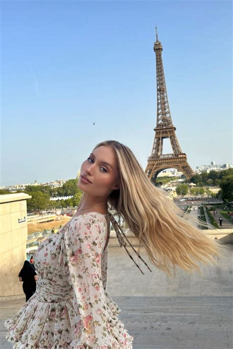 Beautiful Olena Y O From Kiev With Blonde Hair ID LadaDate