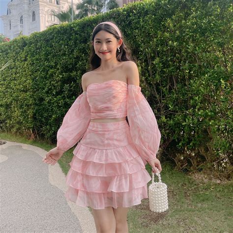 Chia sẻ váy trẻ trung cá tính hot nhất Sai Gon English Center