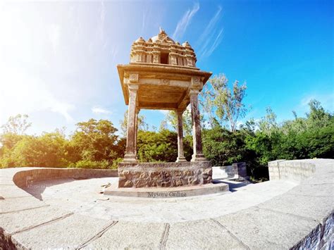 Chamundeshwari Temple - Chamundi Hill - Mysuru Online