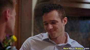 Chico Gay Con El Coraz N Roto Follado A Pelo Xvideos