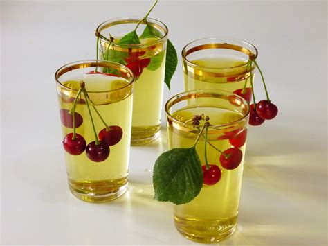 Чай из листьев вишни. Польза и вред.