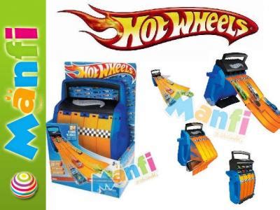 w WALIZKA TORY Hot Wheels GARAŻ ZJEŻDŻALNIA TV oficjalne archiwum Allegro