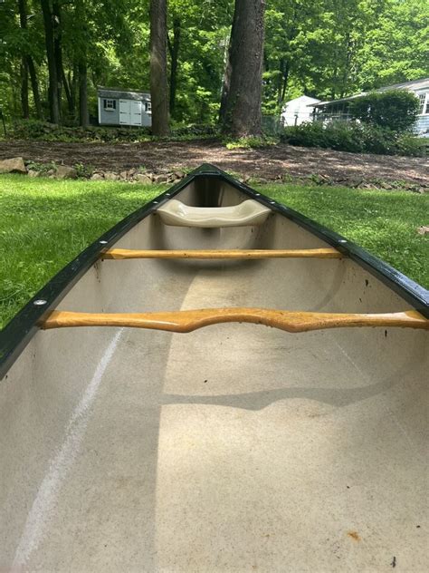 158 Old Town Discovery 158 Double Ender Tandem Canoe With Oars And