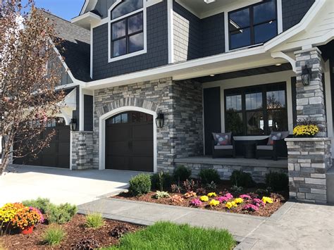 Country Ledgestone From Cultured Stone® Canadian Stone Industries
